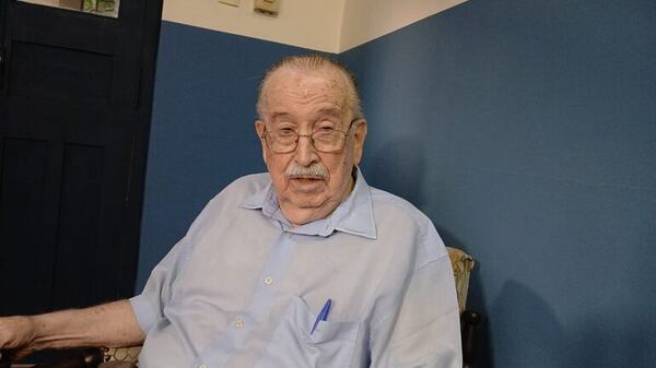 El sacerdote José María Blanch recibirá la “Orden del Yacaré” en el Museo del Barro - Cultura - ABC Color