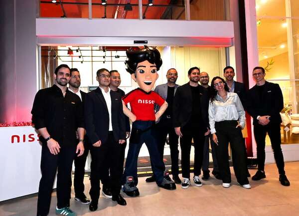 Nissei inaugura el segundo centro de experiencias en Asunción - Empresariales - ABC Color