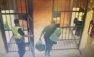 Detienen a comisario por intentar ingresar caña y whisky a Tacumbú