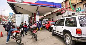 La Nación / Escasez de diésel en Bolivia provoca el retorno de filas en estaciones de servicio