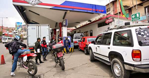 La Nación / Escasez de diésel en Bolivia provoca el retorno de filas en estaciones de servicio