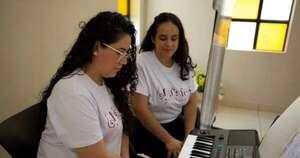 La Nación / Primera dama: promueven bienestar y reintegración con música en el Comple