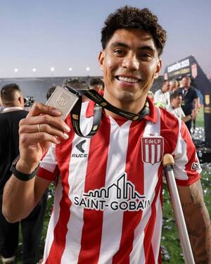 “Literalmente quedé sin nada en la rodilla”, le bajó