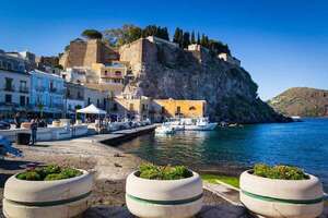 Explorá las Islas Eolias, Italia: de volcanes activos a playas cristalinas - Viajes - ABC Color