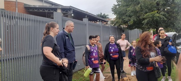 La Escuela de Básquetbol San Francisco de Cambyretá brilla en el torneo regional de Colonias Unidas