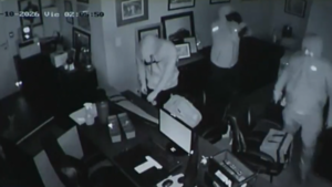 Detienen a dos personas por robo a concesionaria del yerno de Cartes