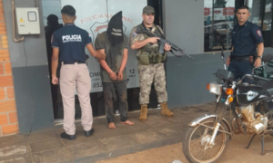 Detienen a joven con dos órdenes de captura y recuperan moto robada en J. Eulogio Estigarribia - OviedoPress