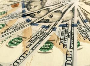 Dólar en baja: alivio parcial al consumo, pero presión sobre exportadores y la economía real