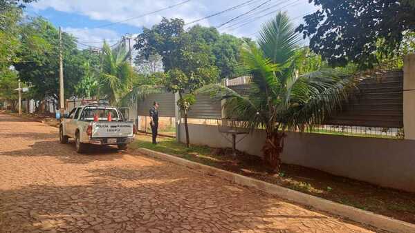 Perro pitbull agrede a su dueño y un vecino en Ciudad del Este