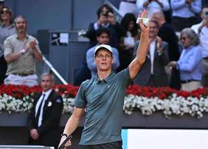 “El tenis necesita a Carlos Alcaraz”, afirma Sinner - Polideportivo - ABC Color