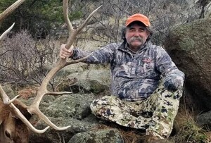 Millonario cazador murió tras ser pisoteado por elefantes en África