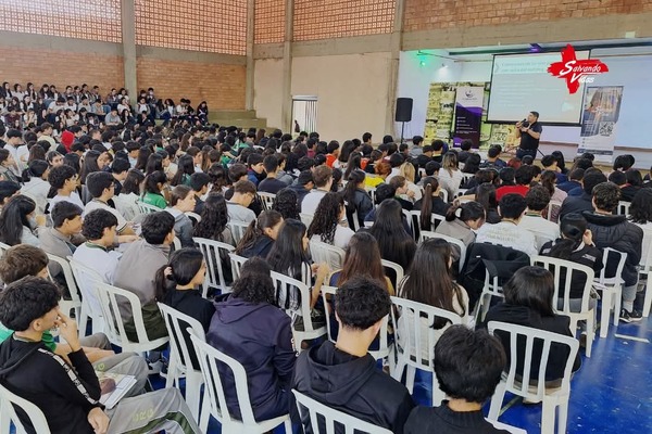 Impacto masivo en Paraguarí: más de 4.000 adolescentes fueron alcanzados por Salvando Vidas 