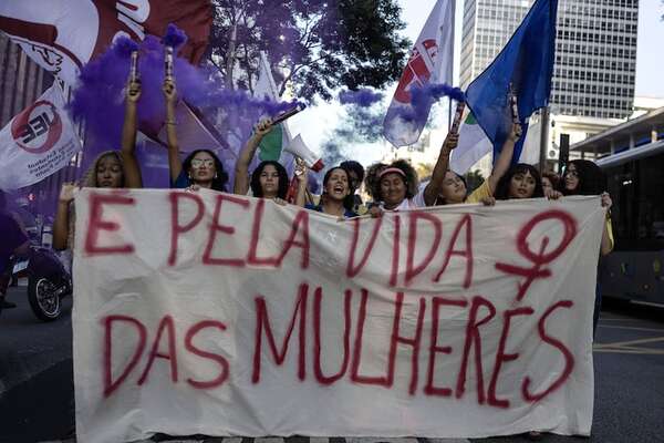 Mujeres salen a las calles en Brasil para exigir la criminalización de la misoginia - Mundo - ABC Color