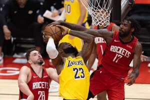 NBA: Los Lakers de LeBron a punto de barrer la serie contra los Rockets - Polideportivo - ABC Color