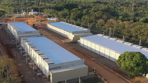 Zumbido incesante: La batalla de un barrio contra una criptominera