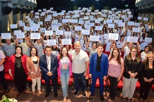 SINAFOCAL entregó 434 certificados y kits de herramientas en Alto Paraná - ADN Digital