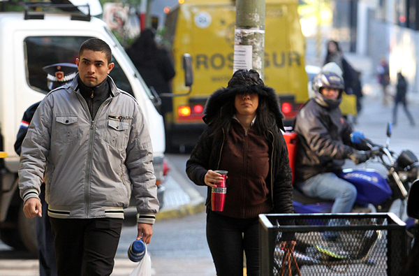 Desde esta tarde ingresa un frente frío, anuncia Meteorología - trece