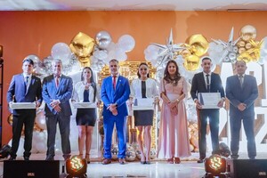 Egresa nueva camada de árbitros