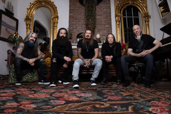 Dream Theater: el arte de llevar al público a otro mundo - ABC Revista - ABC Color