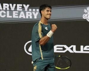 Dani Vallejo ante el desafío de su vida: busca los octavos de final frente al número 13 del mundo