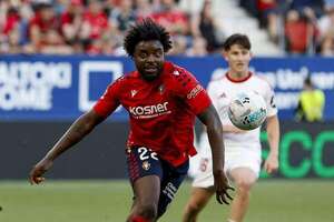 El Sevilla pierde con Osasuna y cae a la zona de descenso - Fútbol Internacional - ABC Color