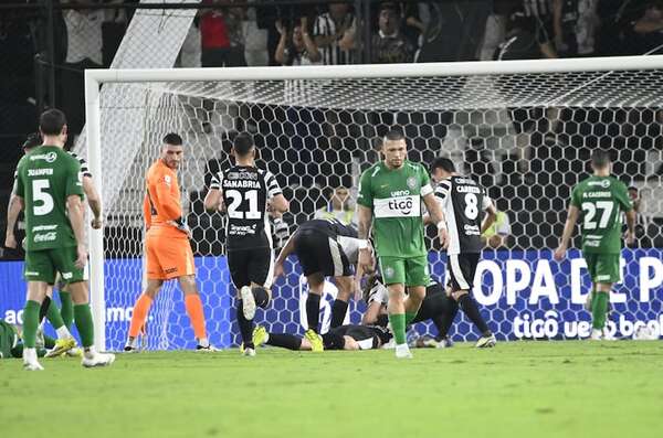 El error de Gastón Olveira en el segundo tanto de Libertad en el “blanco y negro” - Olimpia - ABC Color