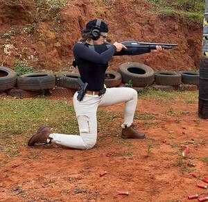 “Disparar es un momento de puro orgasmo”