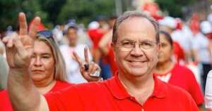 La Nación / Camilo resalta solidez de su lista de concejales para las municipales