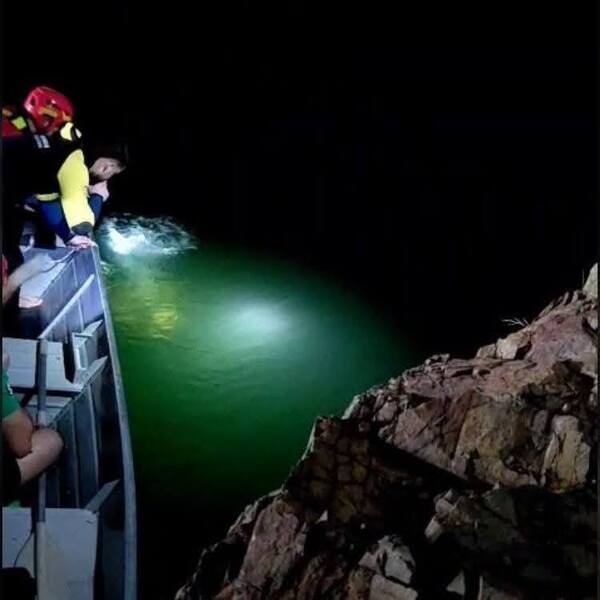 Adolescente muere ahogado tras lanzarse a una cantera