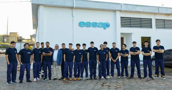 La Nación / Essap celebra primera promoción de 21 jóvenes en servicios sanitarios