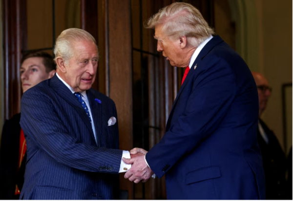 El rey Carlos III inicia visita de Estado a EE.UU. pese al tiroteo en la cena de corresponsales