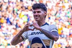 Tremendo torneo de Robert Morales con Pumas en México