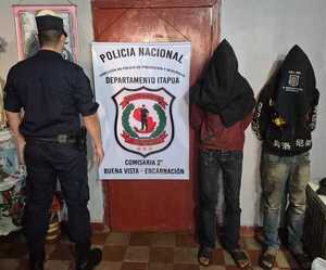 Detienen a dos sujetos buscados por hurto cerca de la Feria Municipal