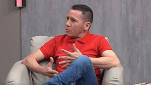 Chaqueñito sobre dudoso título de Hernán Rivas: “No está preparado ni para vender asadito” - Noticiero Paraguay