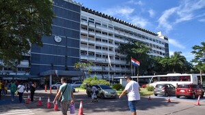 Guardia pasiva, la primera crisis que enfrenta Isaías Fretes en el IPS