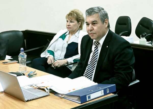 Nombran al esposo de Marta González como nuevo ministro de Senatur - Nacionales - ABC Color