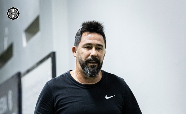 Vitamina Sánchez prepara, como mínimo, seis cambios para el partido ante Vasco