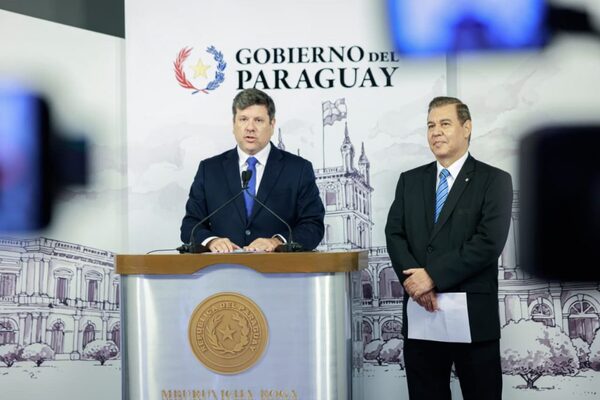 Jacinto Santa María es nuevo ministro de la SENATUR