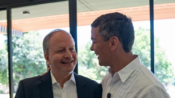 Carlos Fernández Valdovinos seguirá en Itaipú con remuneración