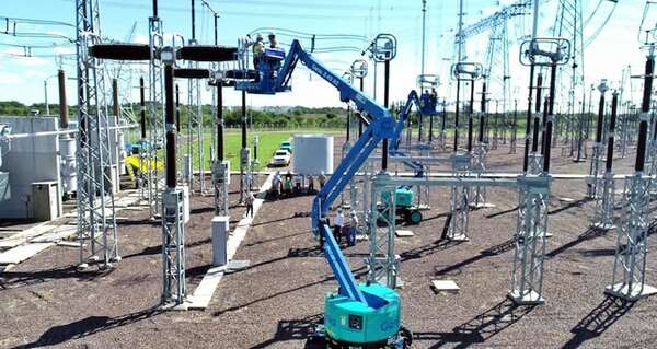 Ingenieros de ANDE rechazan nuevos decretos de Peña y advierten sobre tarifazo a usuarios - Economía - ABC Color