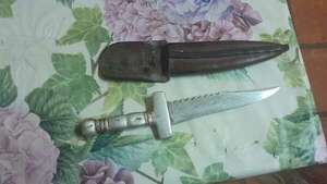 Septuagenario detenido tras apuñalar a una mujer en Borja  - Policiales - ABC Color