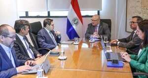 La Nación / MEF y DNIT analizan proyectos y recaudación tributaria de abril impulsados por el Impuesto a la Renta Empresarial