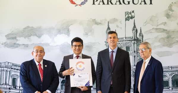 La Nación / Peña entrega Premio a la Calidad y destaca avance de la excelencia en Paraguay