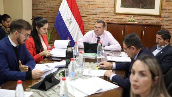 No logran consenso sobre jubilación vip ni en la iniciativa modificada de protección a periodistas