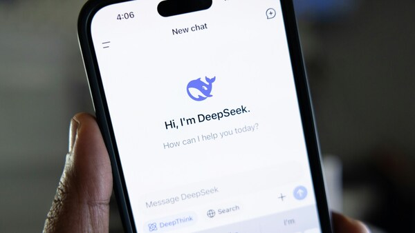 DeepSeek lanza nuevo modelo y lo compara con referentes de EEUU como Anthropic o Google