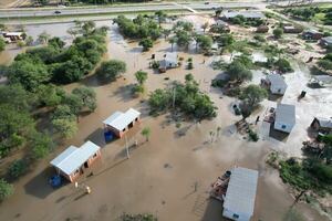 Lluvias extremas desbordan el Pilcomayo, aíslan comunidades y dejan pérdidas totales en General Bruguez
