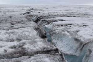Aguas cálidas avanzan hacia la Antártida y aceleran el deshielo desde su base - Ciencia - ABC Color