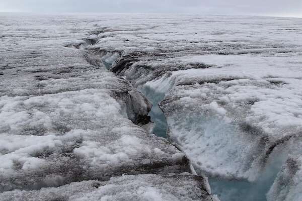 Aguas cálidas avanzan hacia la Antártida y aceleran el deshielo desde su base - Ciencia - ABC Color