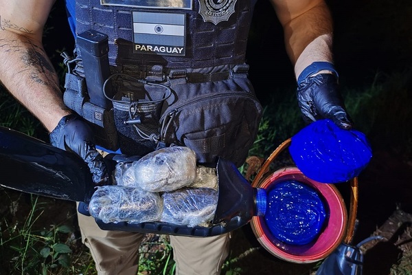 Abandonan miles de dosis de drogas en Concepción