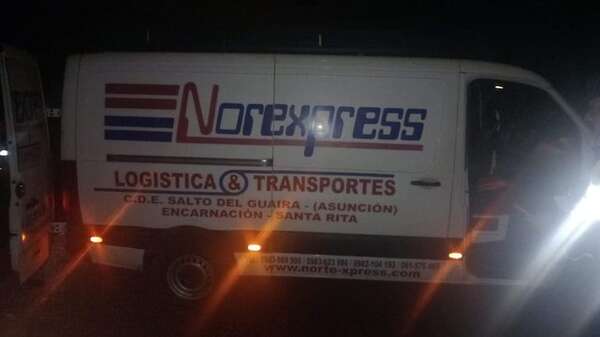 “Piratas del asfalto” simulan control policial y roban carga sobre la ruta PY06 - ABC en el Este - ABC Color